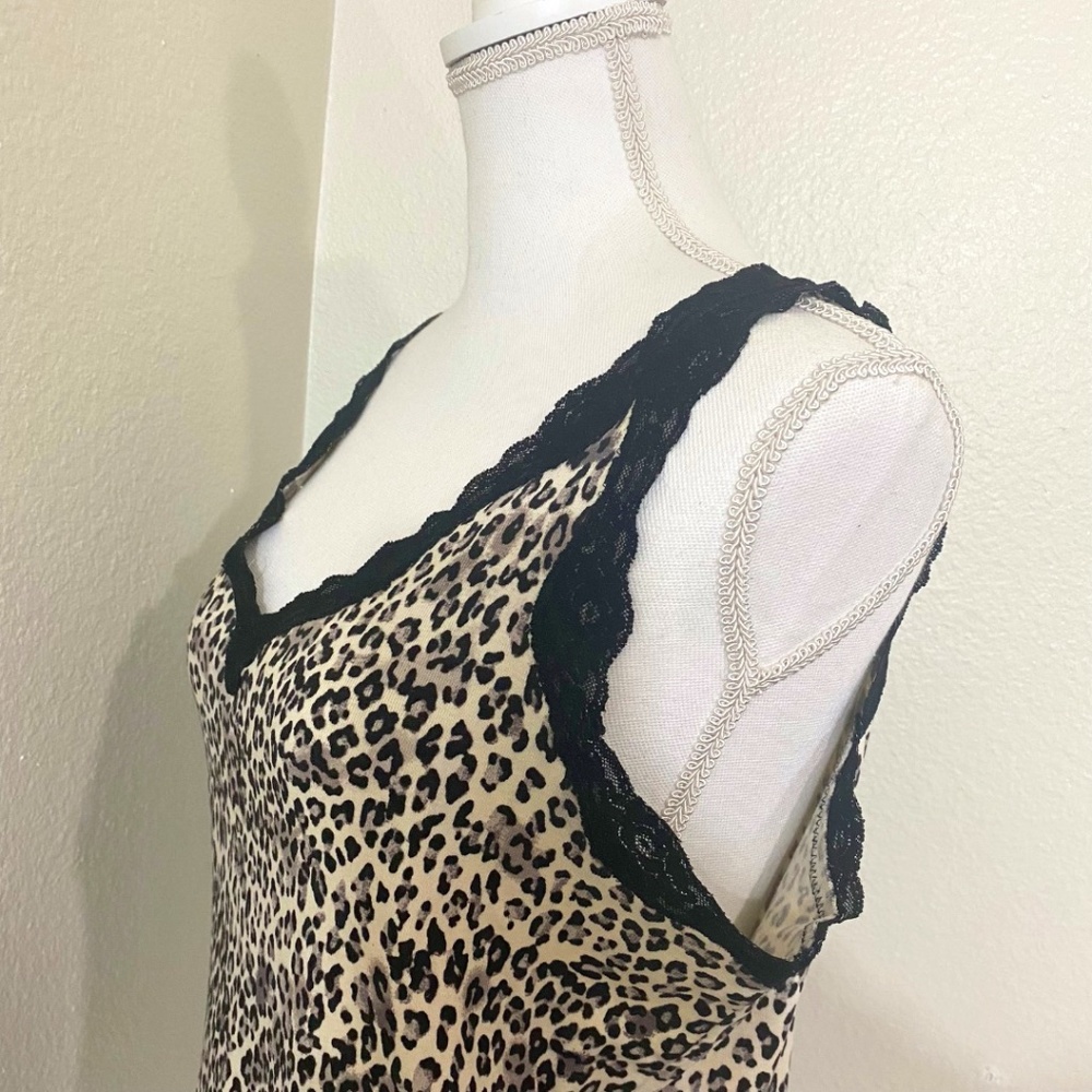 Leopard Printed Tank Top